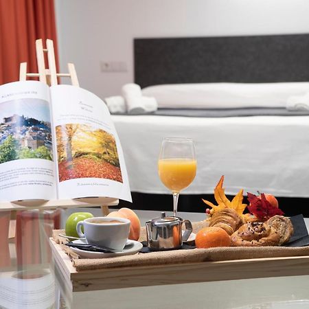 Epsilon Alcaniz Hotel Экстерьер фото