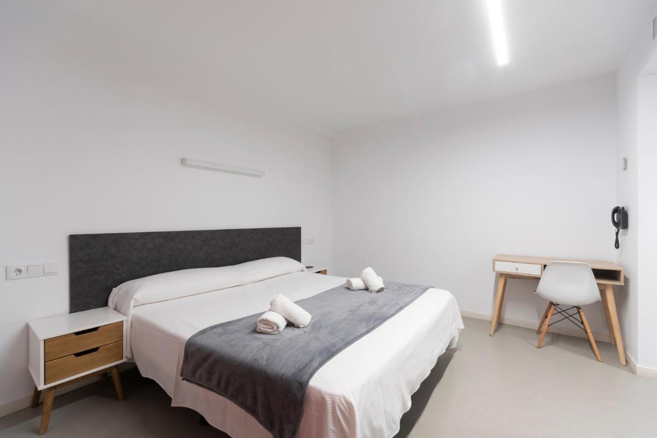 Epsilon Alcaniz Hotel Экстерьер фото